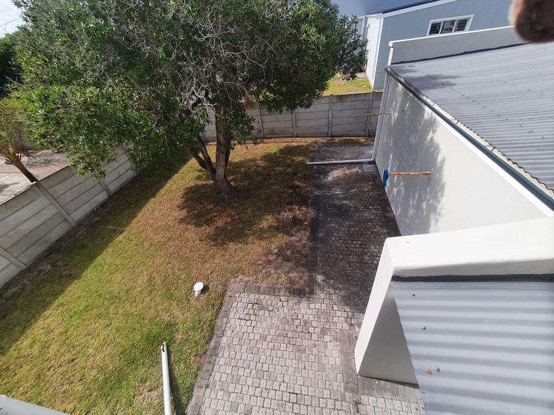 3 Bedroom Property for Sale in Franskraal Western Cape